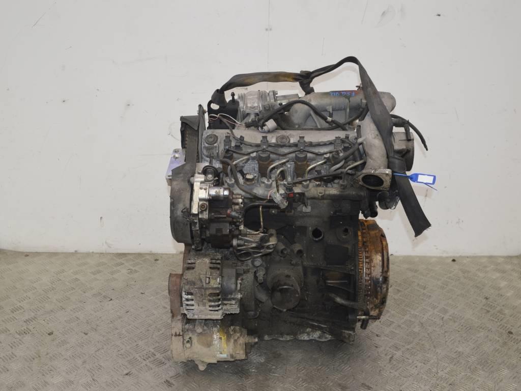 Двигатель Renault Scenic 2 (2003-2009) F9Q812