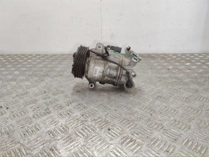 Компрессор кондиционера Renault Megane 4 (2016-2021) 926002410R