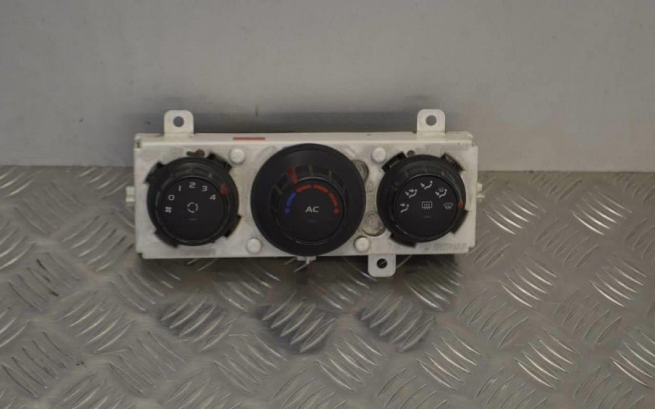 Boîtier chauffage Renault Master III 2.5 dCi 16V - 8200195623