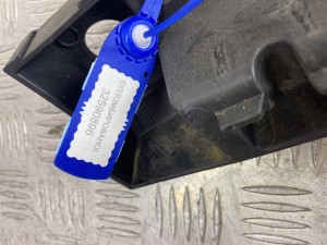 Крепление фары левой Renault Scenic 3 (2008-2015) 622210006R
