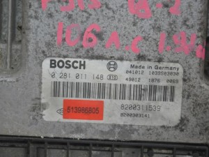 Блок управления двигателем Renault Laguna 2 (2001-2007) 8200311539, 8200303141, 0281011148