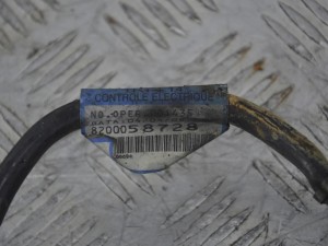 Клемма аккумулятора минус Renault Laguna 2 (2001-2007) 8200058728