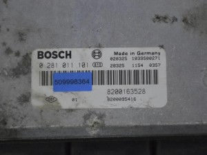 Блок управления двигателем Renault Laguna 2 (2001-2007) 8200163528, 8200095416, 0281011101