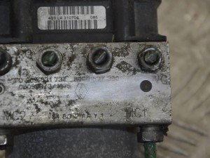 Блок ABS Renault Megane 2 (2002-2008) 8200527390
